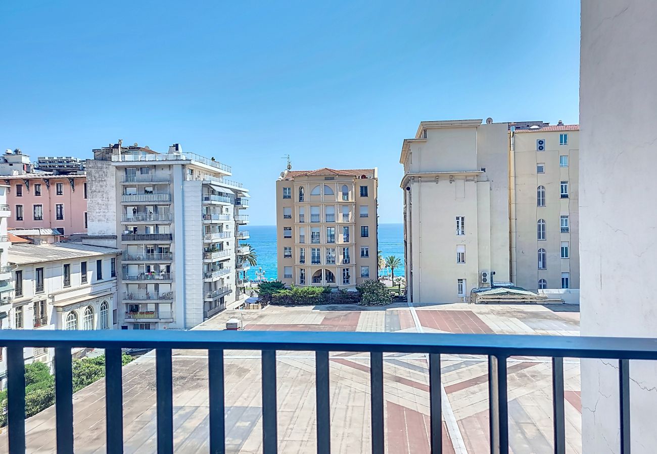 Apartment in Nice - N&J - BLEU AZUR VUE MER - Central - Very close sea