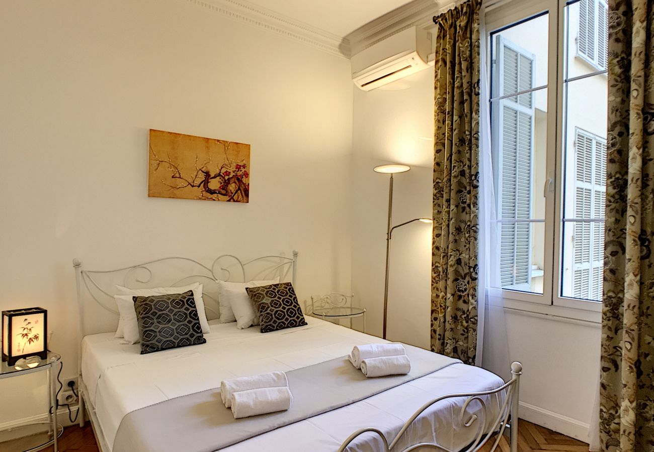 Apartment in Nice - N&J - PALAZZO VERDI - Central - Close sea