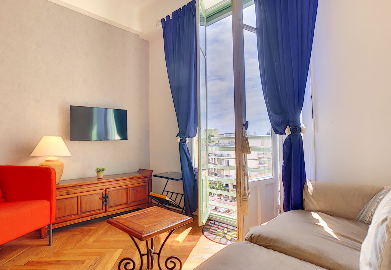 Apartment in Nice - N&J - HAPPINESS BEACH - Close sea - Top floor