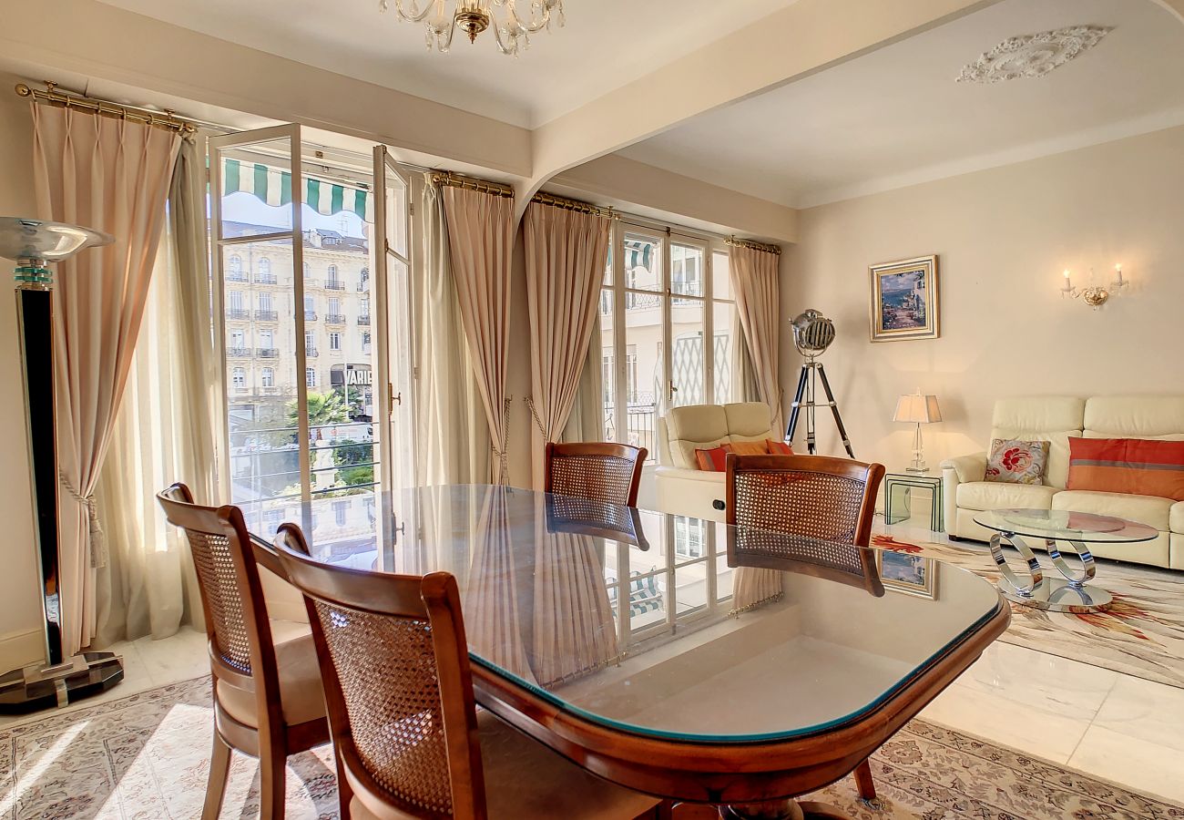 Apartment in Nice - METROPOLE - MOBILITY LEASE FROM 1 TO 10 MONTHS