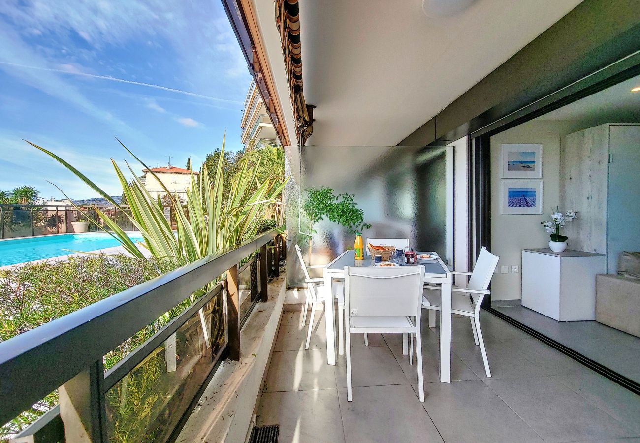 Studio in Nice - N&J - GRAND SUD TERRASSE - Pool - Free parking 