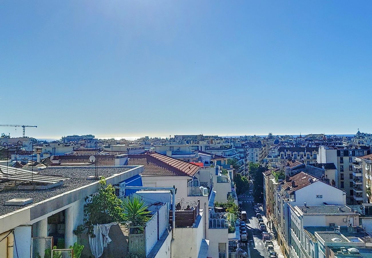 Apartment in Nice - N&J - PALAIS HISPANIA - Top floor - Central