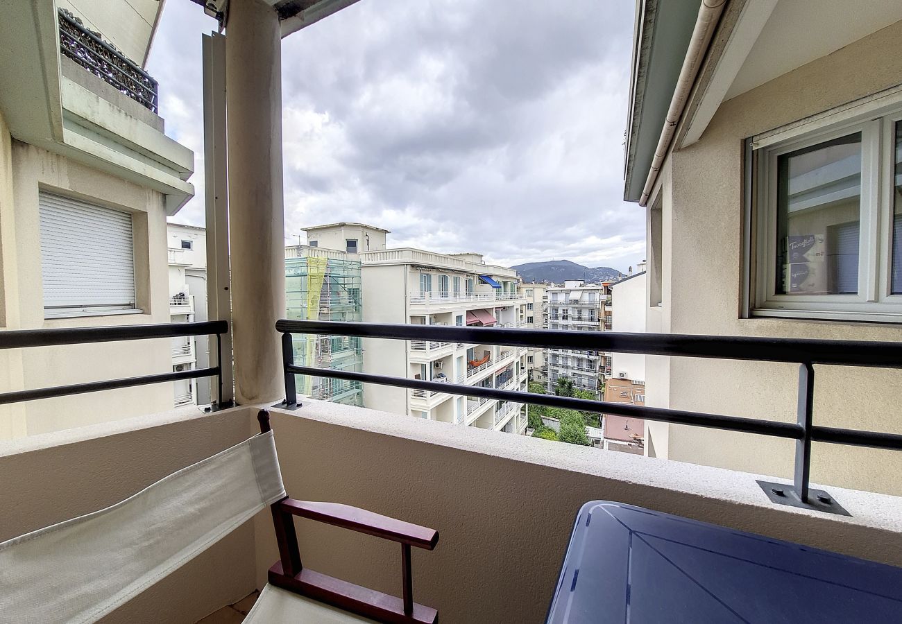 Apartment in Nice - YAZ – MOBILITY LEASE FROM 1 TO 10 MONTHS