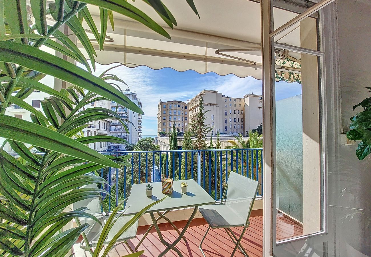 Studio in Nice - N&J - STUDIO RIVIERA - Central - Very close sea