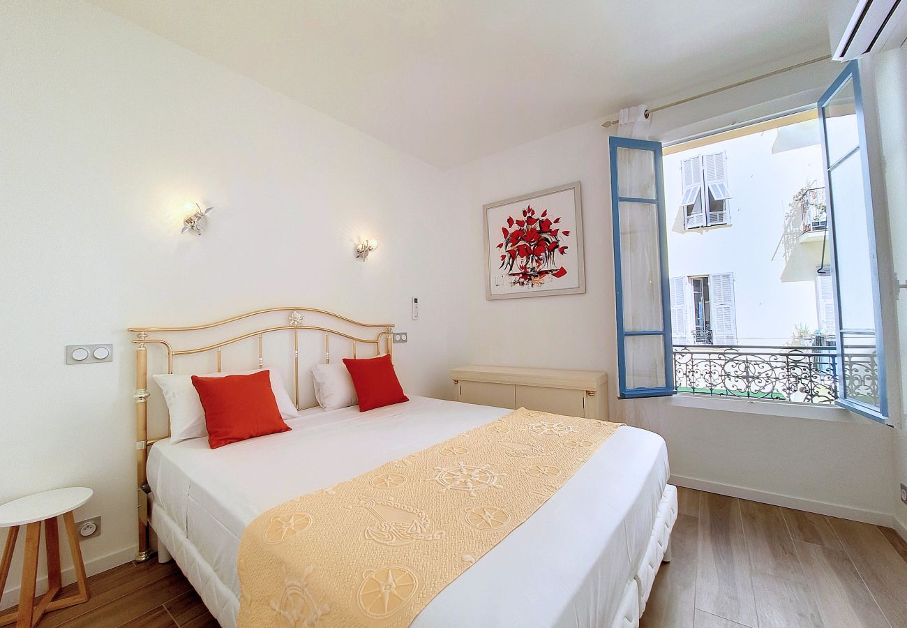 Apartment in Nice - N&J- BRISE DE NICE - Balcony - Central