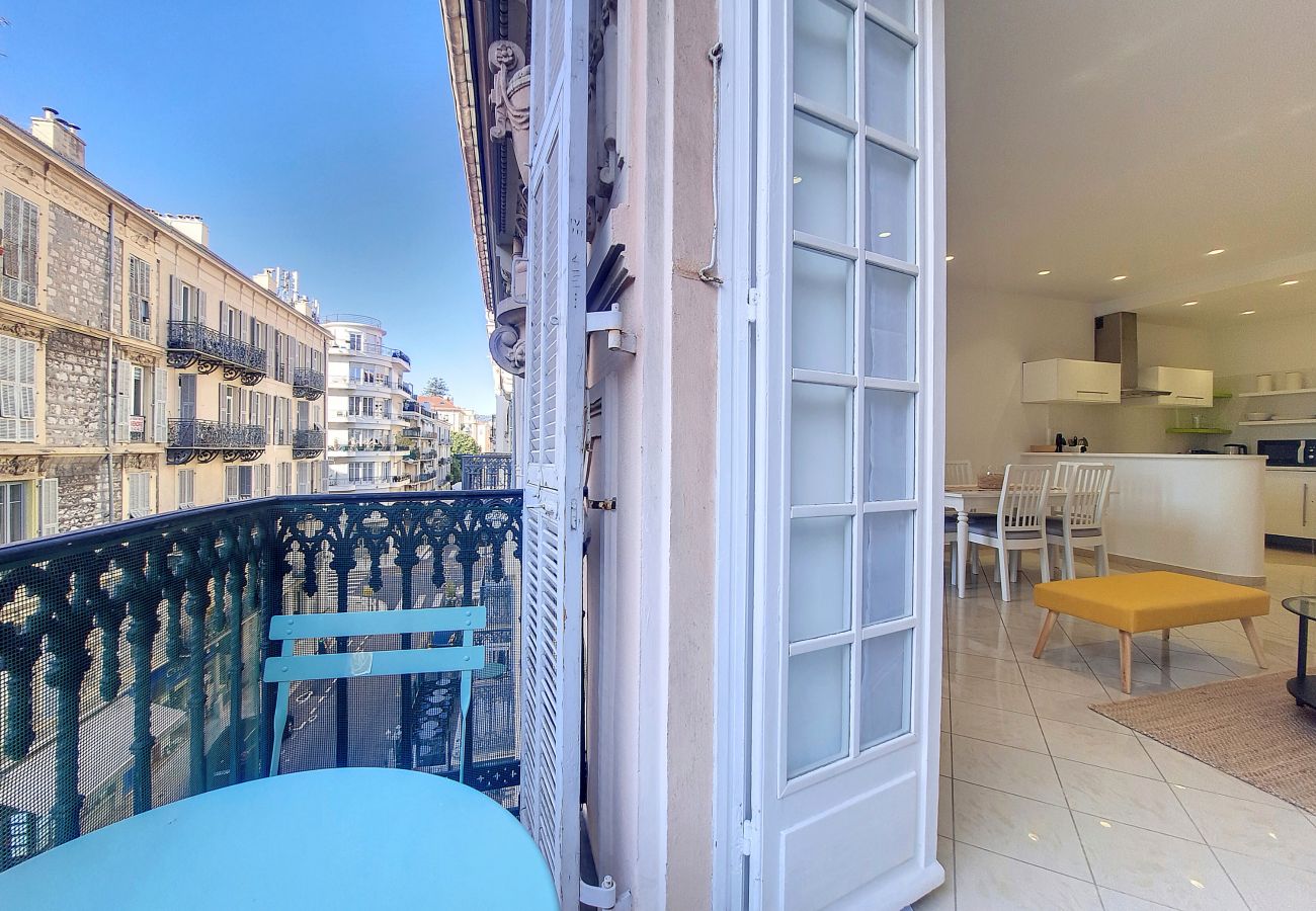 Apartment in Nice - N&J - JACARANDA- Central, very close sea