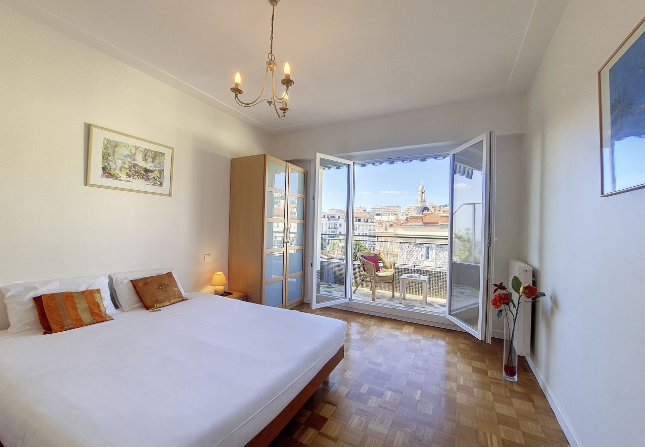 Apartment in Nice - MONT BLANC - MOBILITY LEASE FROM 1 TO 10 MONTHS