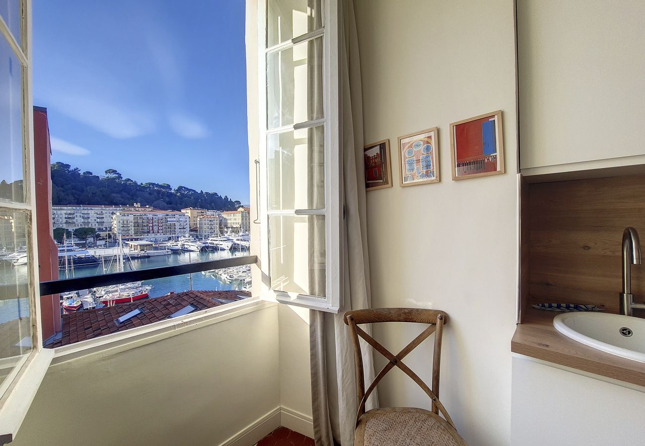 Apartment in Nice - N&J - REVE BLEU - VIEW PORT - BALCONY 