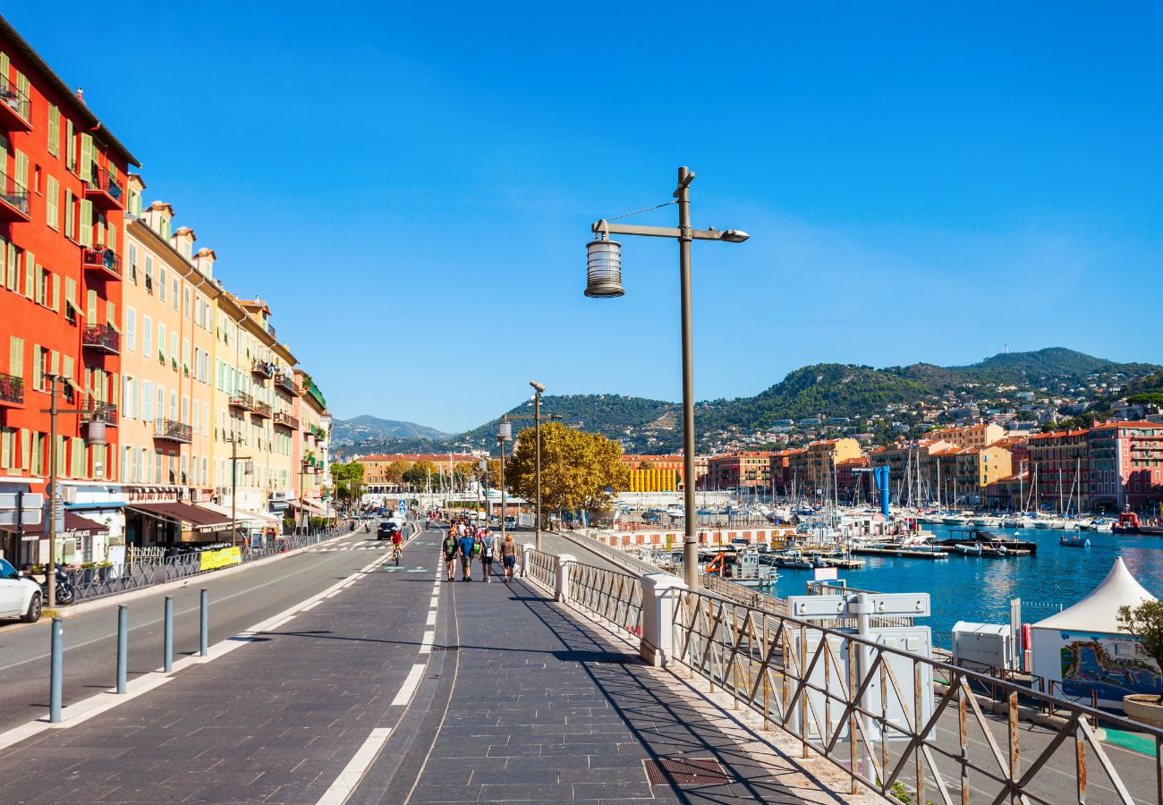 Apartment in Nice - N&J - REVE BLEU - VIEW PORT - BALCONY 