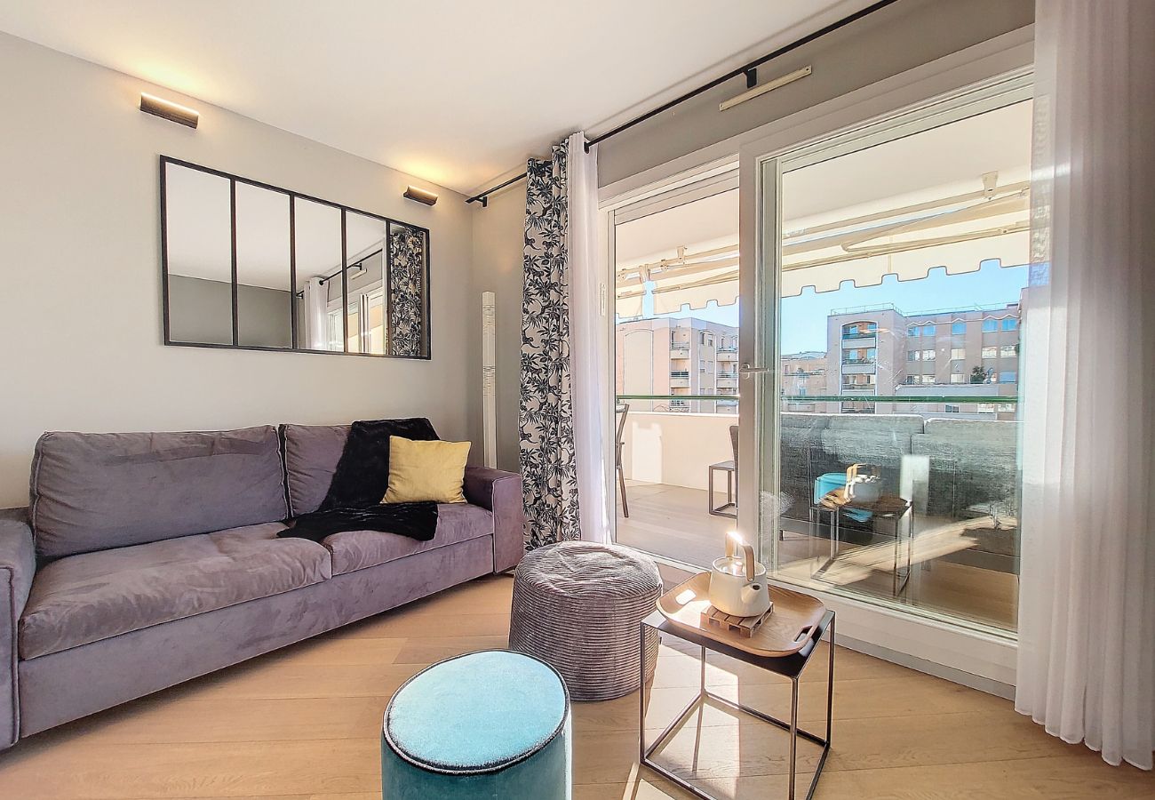 Apartment in Nice - N&J - PERLE DOREE - Terrace - Design 