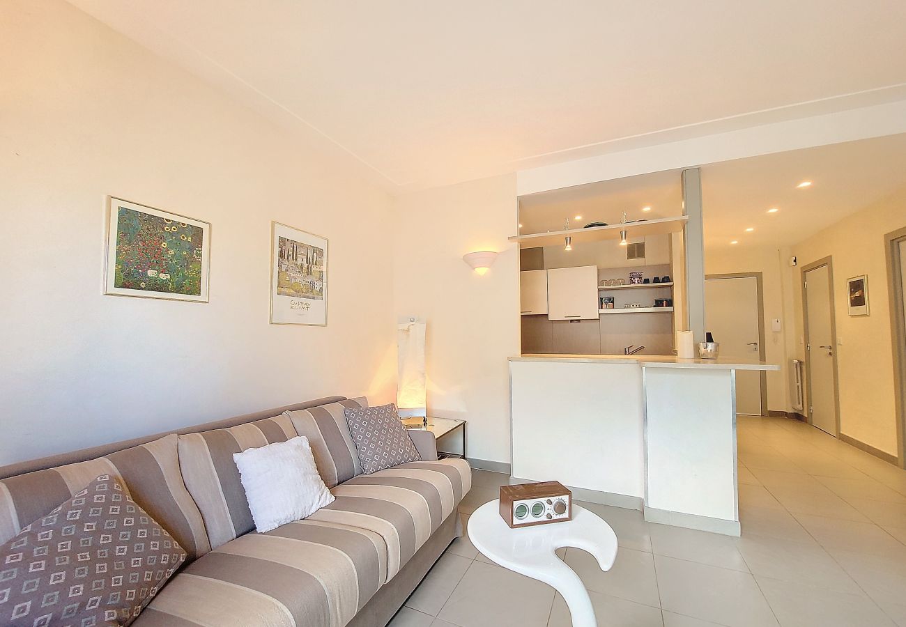 Apartment in Nice - N&J - BAIETA - Central - Balcony