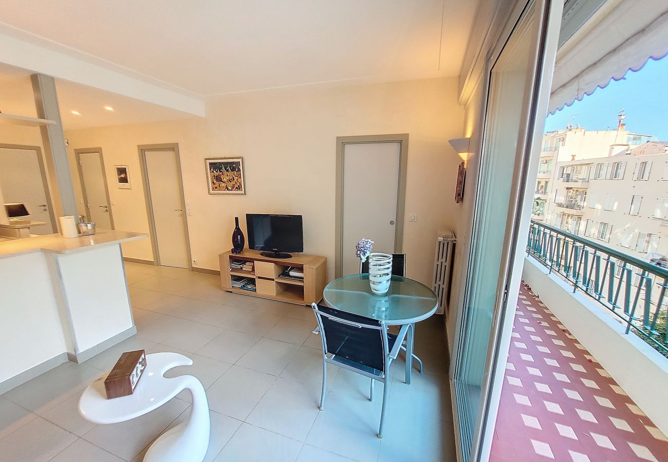 Apartment in Nice - N&J - BAIETA - Central - Balcony