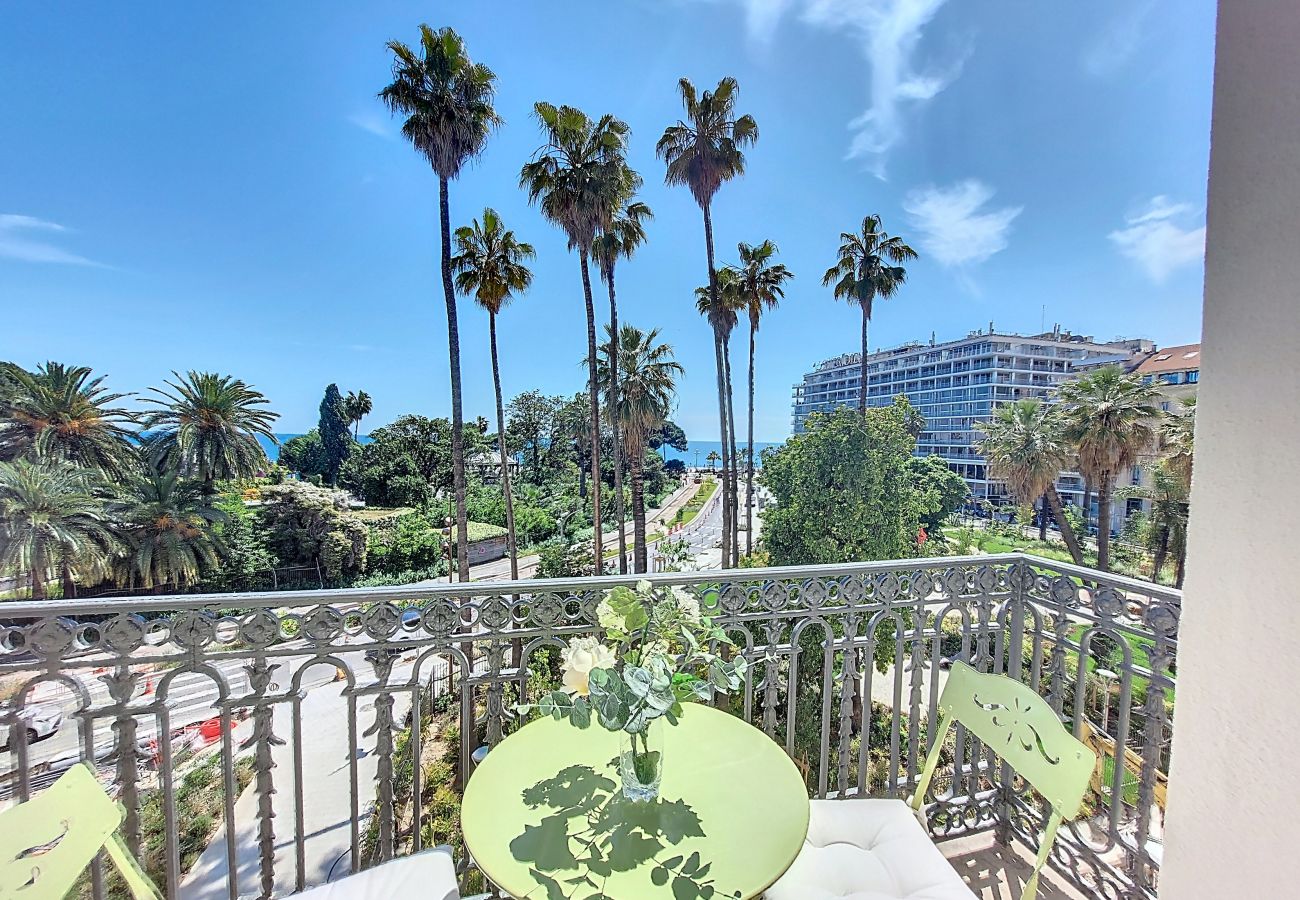 Apartment in Nice - ESCALE AZUR - MOBILITY LEASE FROM 1 TO 10 MONTHS