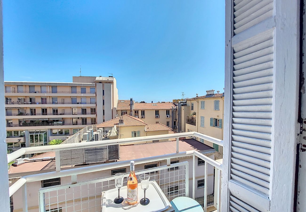 Apartment in Nice -  N&J -GIOFFREDO BELLO - Central - Near Beach 