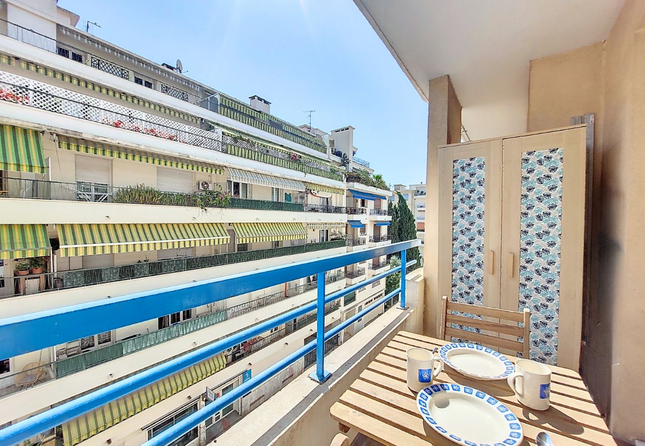 Apartment in Nice - New! N&J - ETOILE DE MER - Central - 2 Balcony