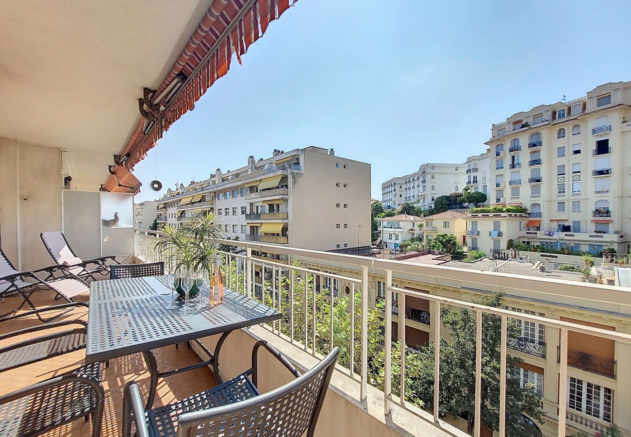 Appartement à Nice - PLAYA TERRACE - BAIL MOBILITE ENTRE 1 ET 10 MOIS