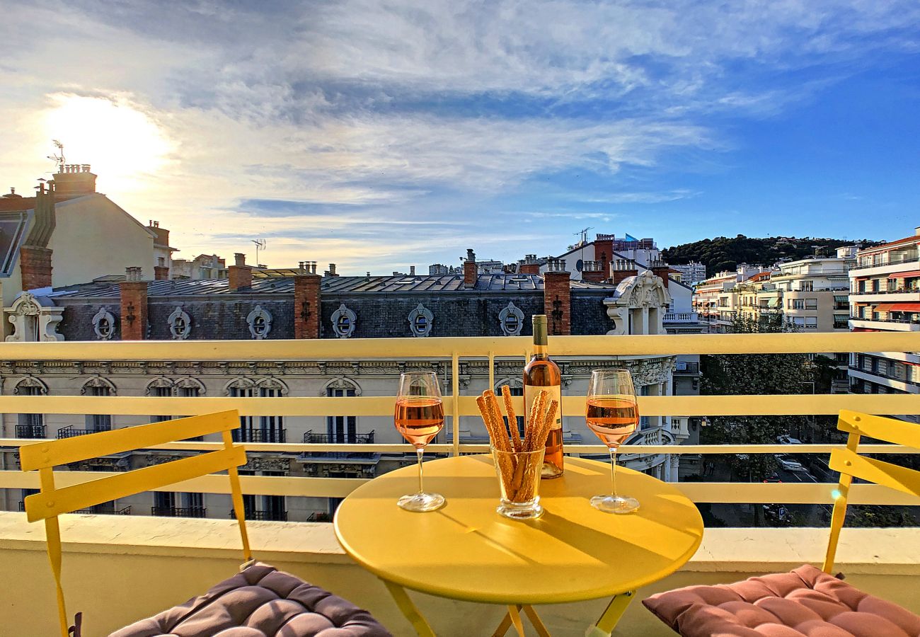 Appartement à Nice - N&J  - ROMANTIC BEACH - Central - Proche mer 