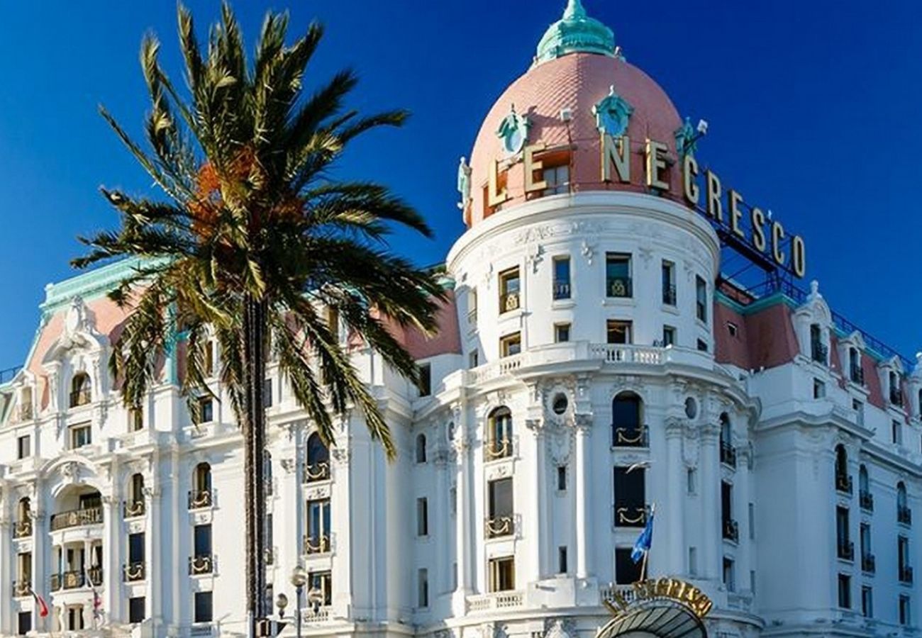 Appartement à Nice - N&J  - L'OLIVIER - Central - Proche mer 