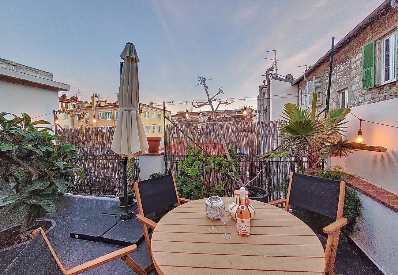 Appartement à Nice - Nouveau! N&J  - TERRASSE DU SUD - Central - Terrasse 